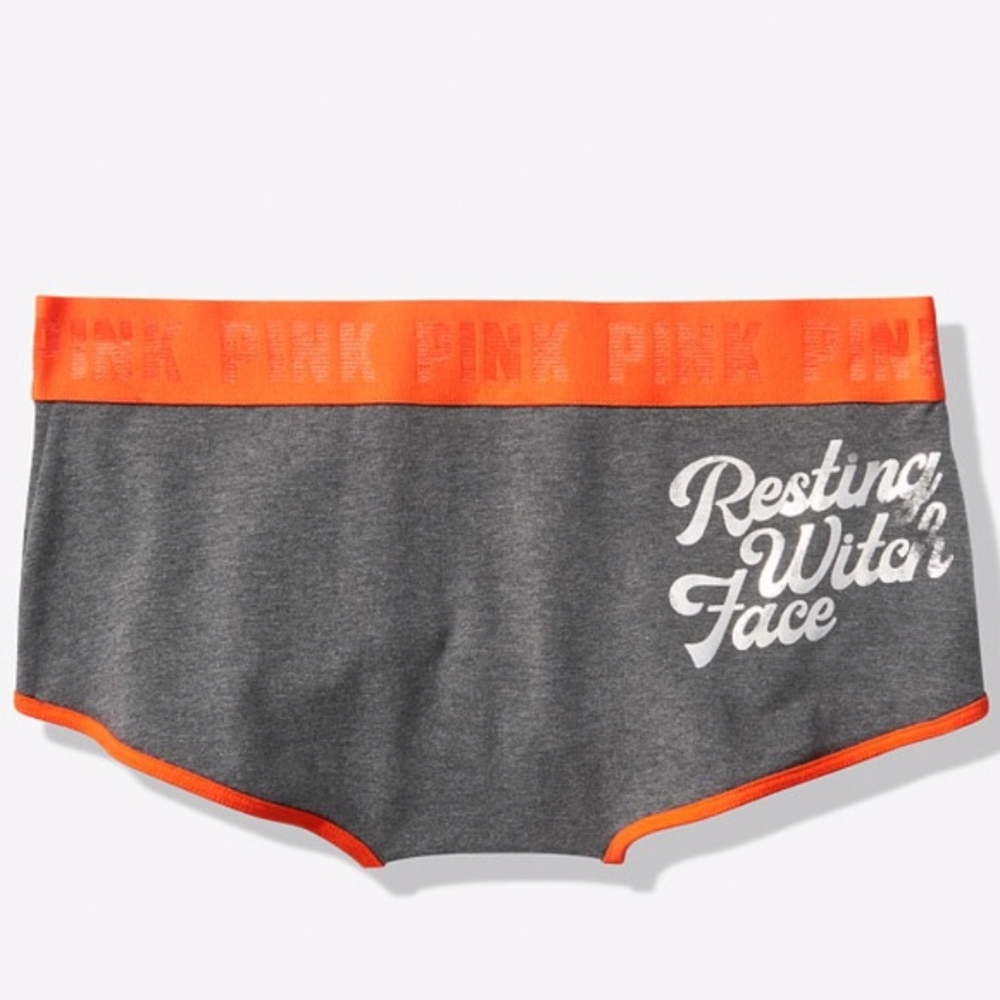 🆕 🎃 VS PINK Halloween Undies  🎃
